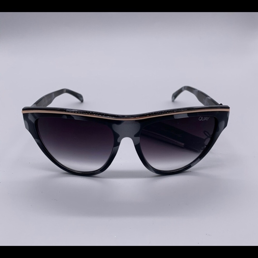 QUAY Sunglasses